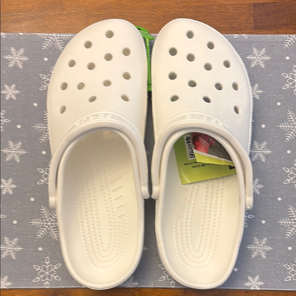 Men’s Crocs sz13